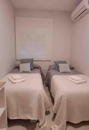 Apartment En Triana: Junto San Jacinto Parking Opcional *